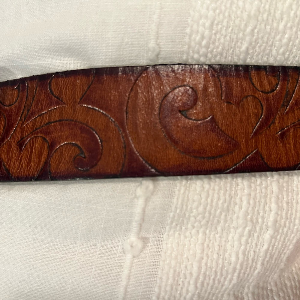 Brighton Love Carnival Leather Belt w/Heart Buckle Sz 36 - Picture 7 of 7
